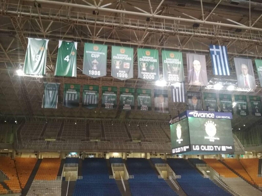 Τα νέα λάβαρα του Παναθηναϊκού στο ΟΑΚΑ (photos)