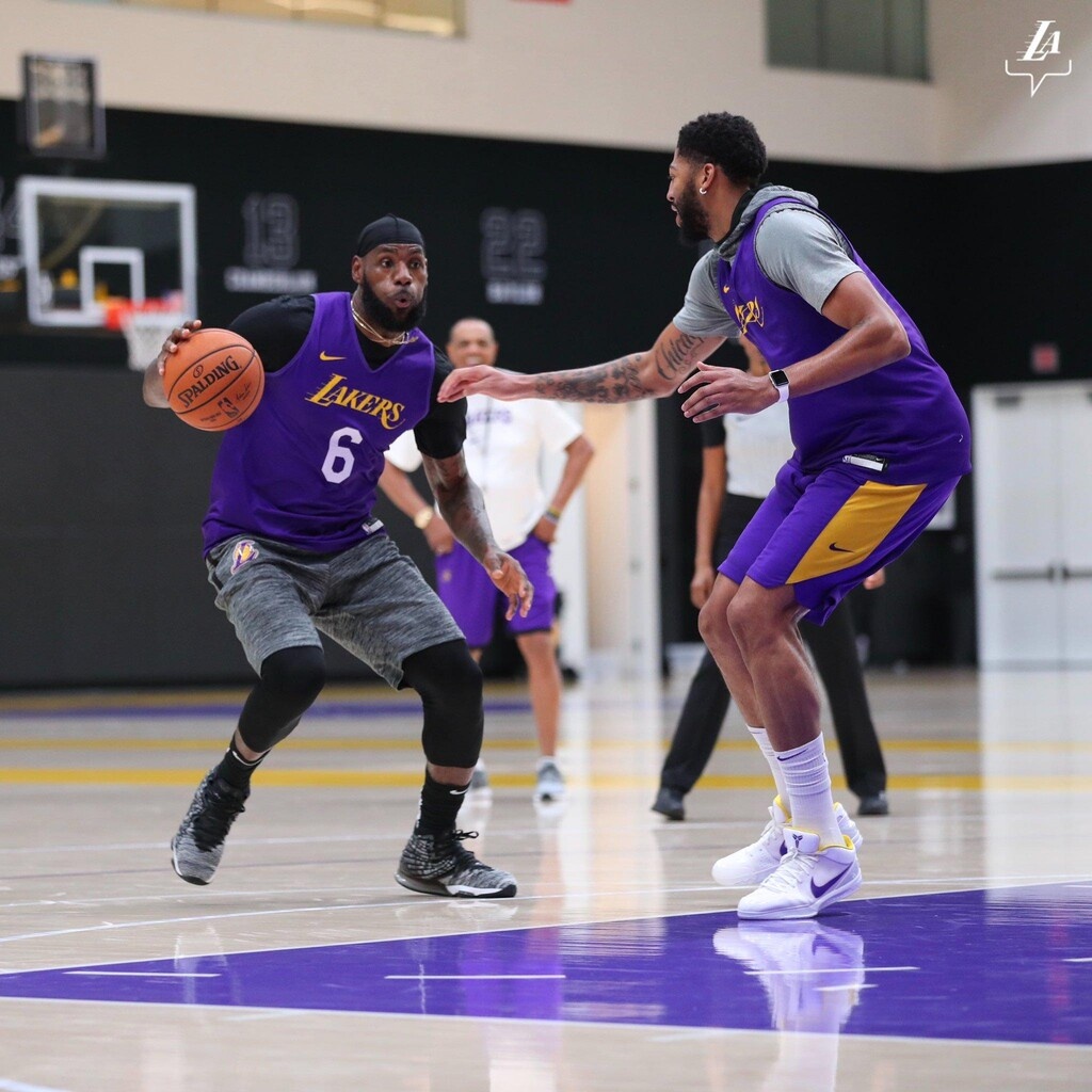 NBA: Τα σχέδια των Λέικερς για τη νέα σεζόν (photos+video)