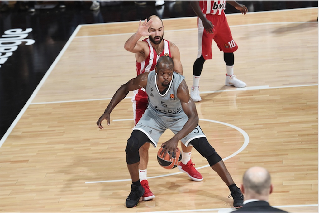 Ολυμπιακός: To... Βατερλώ με Βιλερμπάν και τα «ναυάγια» στις πρεμιέρες (photos&videos)