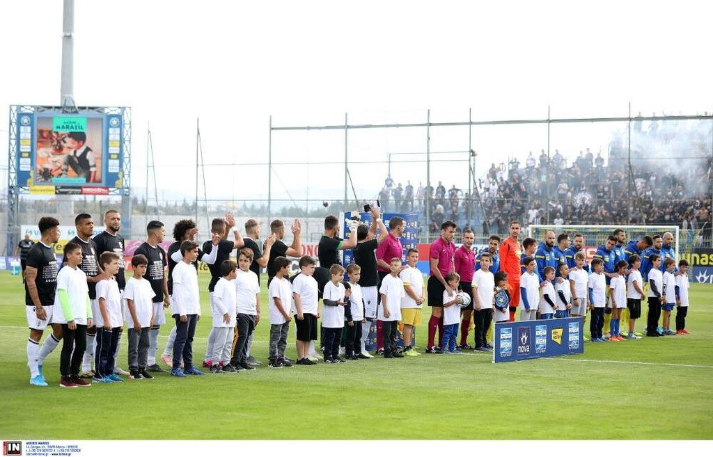 Συγκίνηση στην Τρίπολη: Έτσι τίμησαν τα «αετόπουλα» παίκτες και οπαδοί του ΠΑΟΚ (photos)