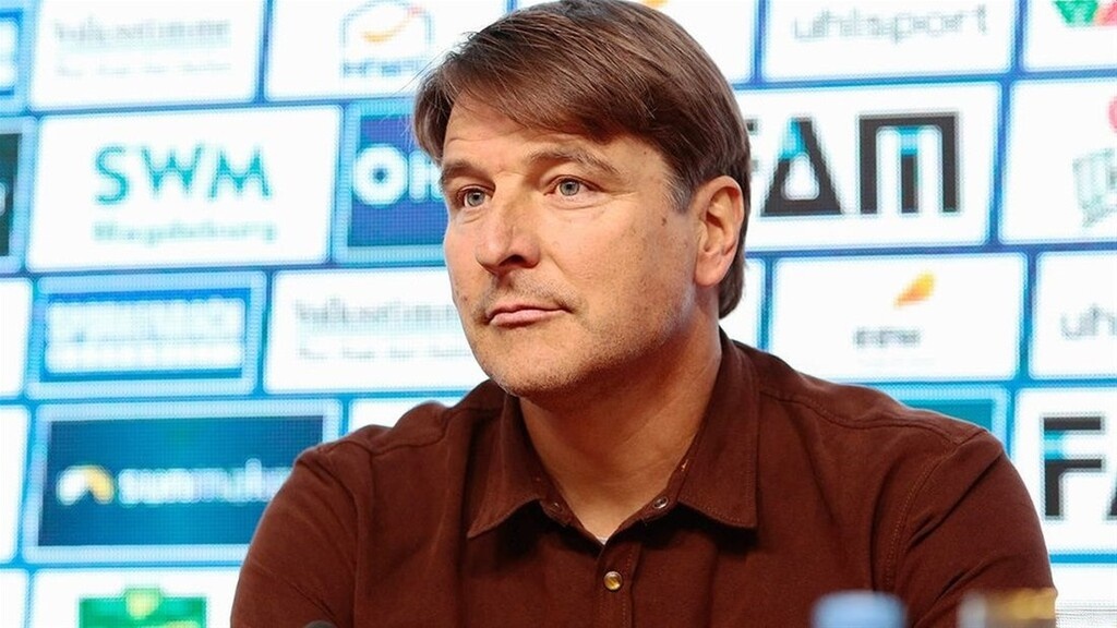 Η κοινή απόφαση ήθελε τους «κίτρινους» να κινούνται για ξένο κόουτς και, όπως αναφέρουν σημερινά δημοσιεύματα, ο… εκλεκτός είναι ο Μίχαελ Ένινγκ.