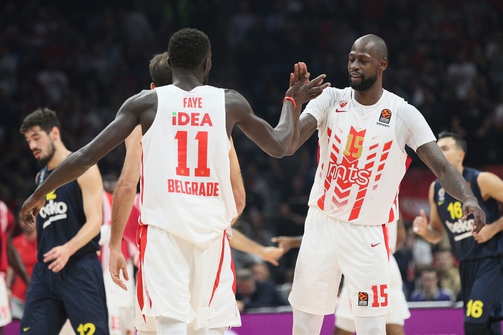 Ερυθρός Αστέρας – Φενέρμπαχτσε 68-56: «Σφαλιάρα» στο Βελιγράδι για τον Ομπράντοβιτς ! (photos)