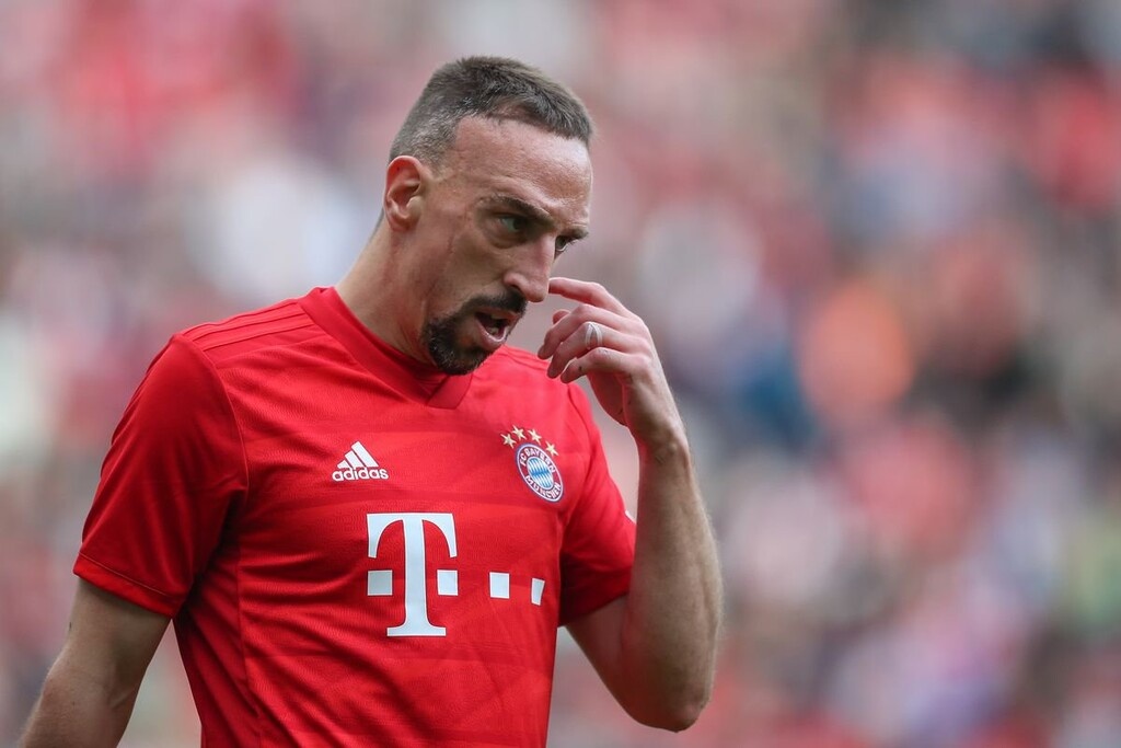 «Βόμβα» Καρεμπέ για Ολυμπιακό και Ριμπερί (video)