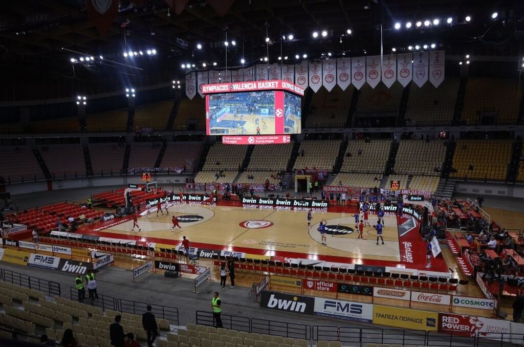 Ολυμπιακός – Βαλένθια: Σε λειτουργία το cube στο ΣΕΦ (photos)