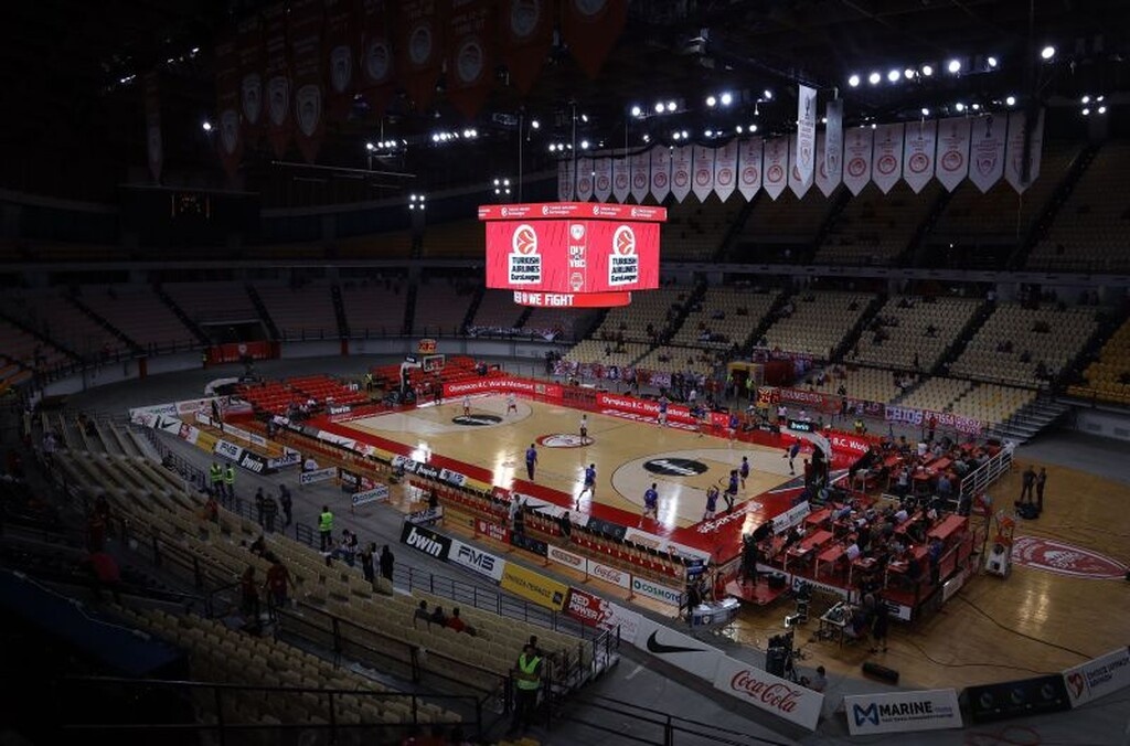 Ολυμπιακός – Βαλένθια: Σε λειτουργία το cube στο ΣΕΦ (photos)