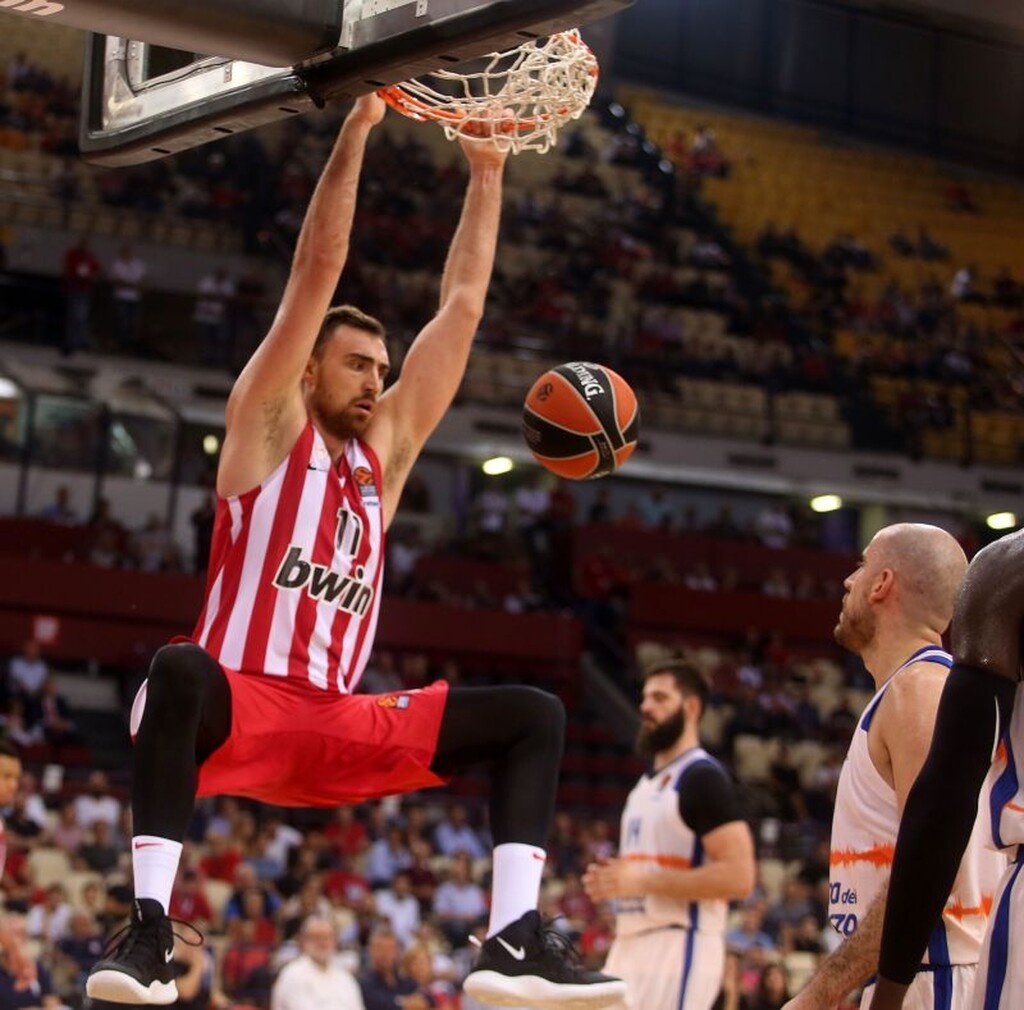 Βαλένθια – Ολυμπιακός: Το απίστευτο ρεκόρ του Μιλουτίνοφ (photos)