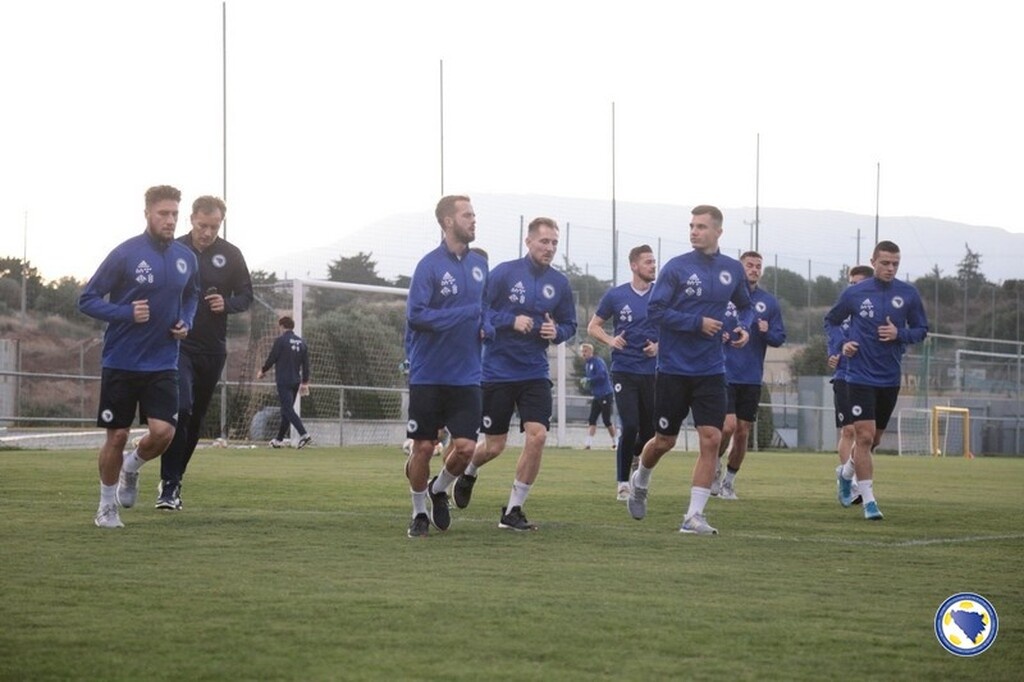 Προπονήθηκε στα Σπάτα η Βοσνία (photos)