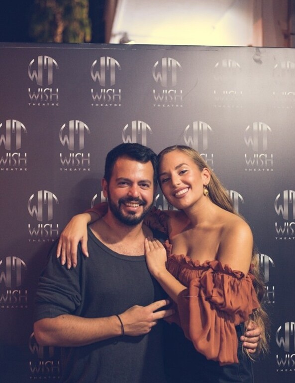 Τα γενέθλια της Ανδρομάχης και οι επώνυμες παρουσίες στο Wish Theatre