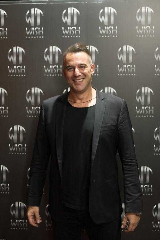 Τα γενέθλια της Ανδρομάχης και οι επώνυμες παρουσίες στο Wish Theatre