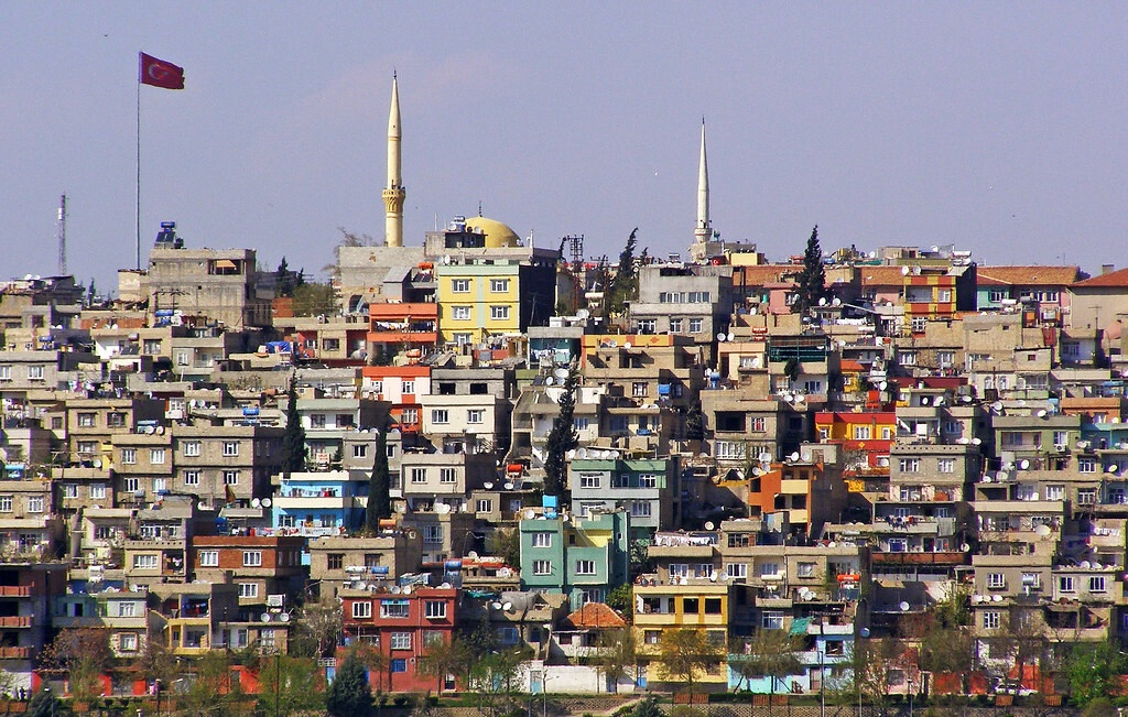Περιστέρι: Μια ανάσα από την εμπόλεμη ζώνη (photos)