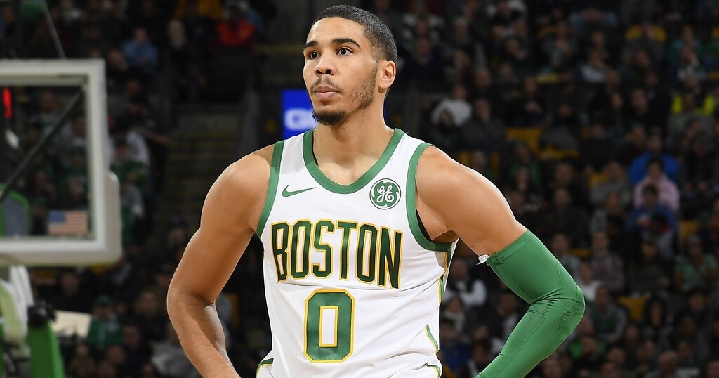 NBA: Για πάντα στους Σέλτικς ο Τέιτουμ! (video+photos)