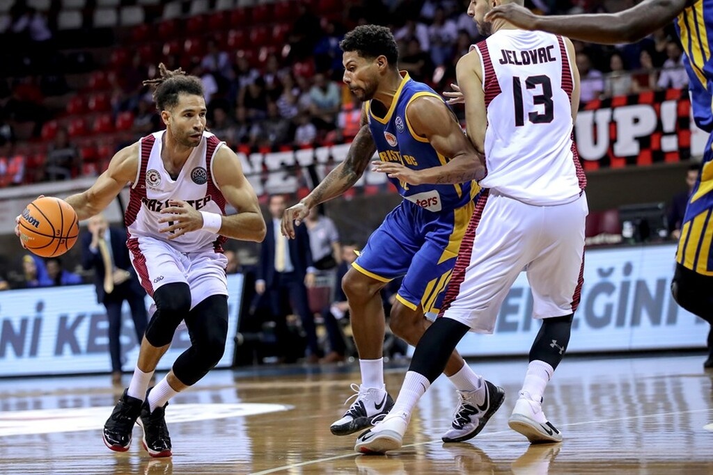 Γκαζιαντέπ-Περιστέρι 64-70: Επιστροφή με το «δεξί» (photos)