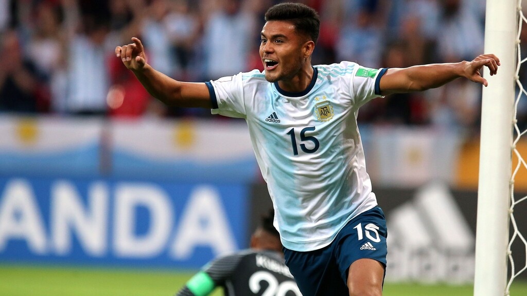 Το κόστος του υπολογίζεται στα 7,5 εκατ. ευρώ και οι Πειραιώτες φέρονται να καταθέσουν πρόταση για το 50% των δικαιωμάτων του.