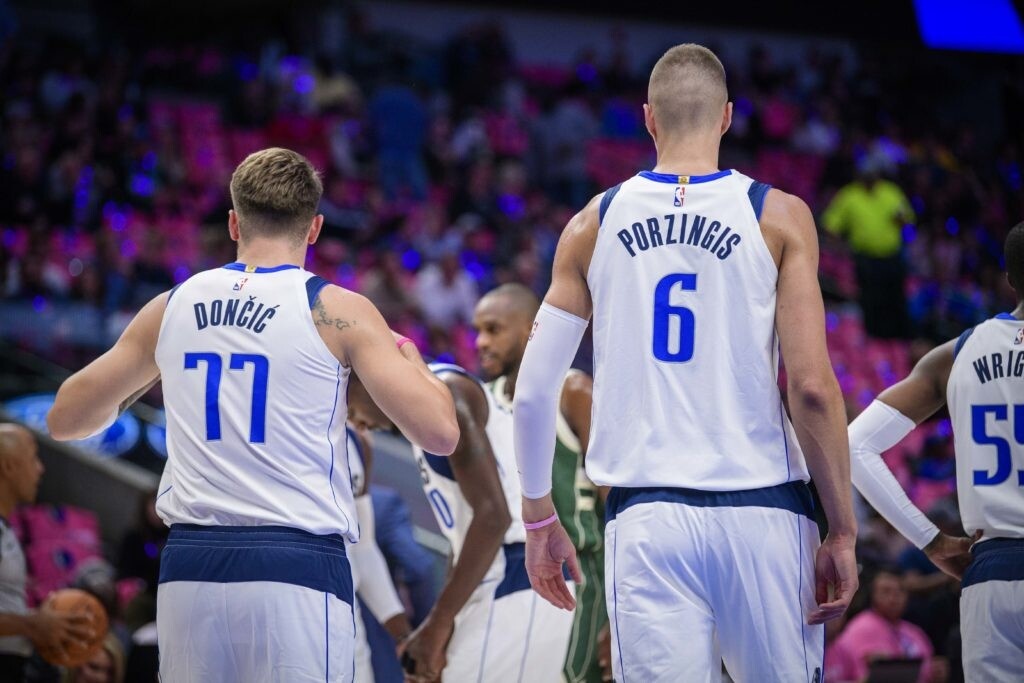 NBA: Αρχίζουν και… οργιάζουν Ντόντσιτς-Πορζίνγκις (video+photos)