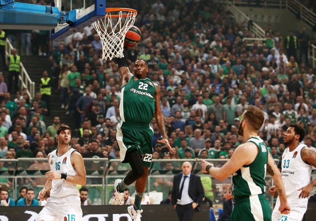 Αξίζει να σημειωθεί πως ο Γκάμπριελ εκτός από τον Παναθηναϊκό είχε αγωνιστεί και στο Ρέθυμνο τη σεζόν 2013-2014.