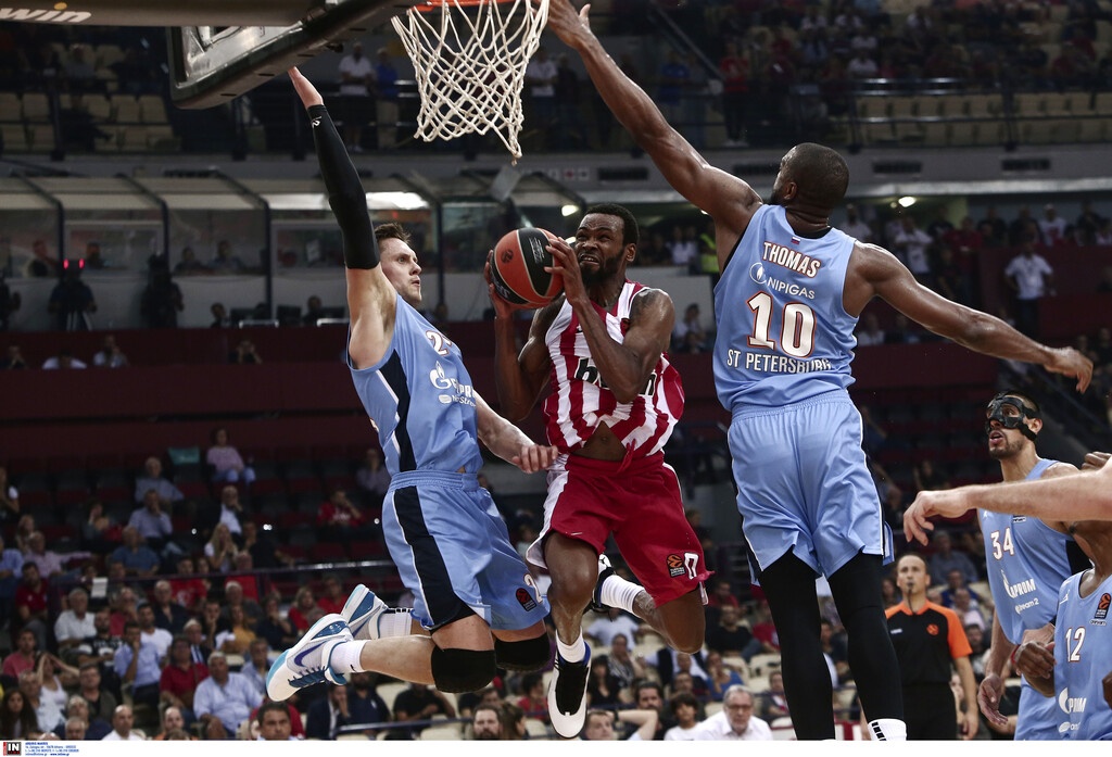 Ολυμπιακός – Ζενίτ: Έσπασε τα καλάθια του ΣΕΦ με… ρεκόρ ο Πάντερ!