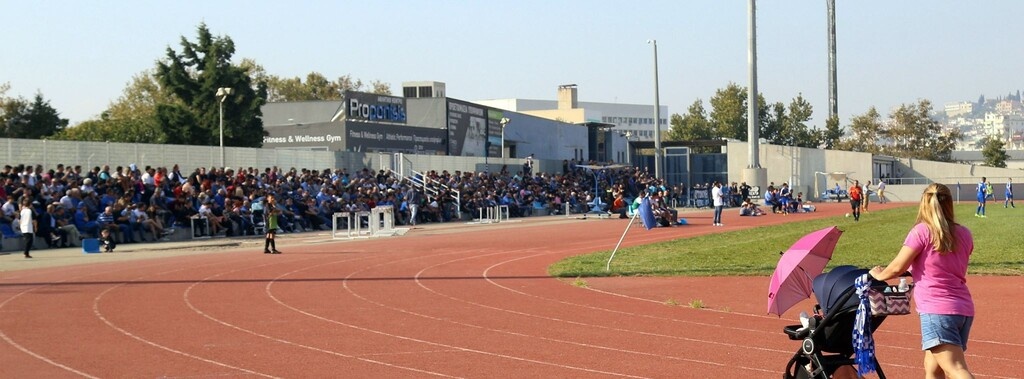 Ξεχώρισε εκτός την «εξάρα» η παρουσία του κόσμου του Γηραιού.