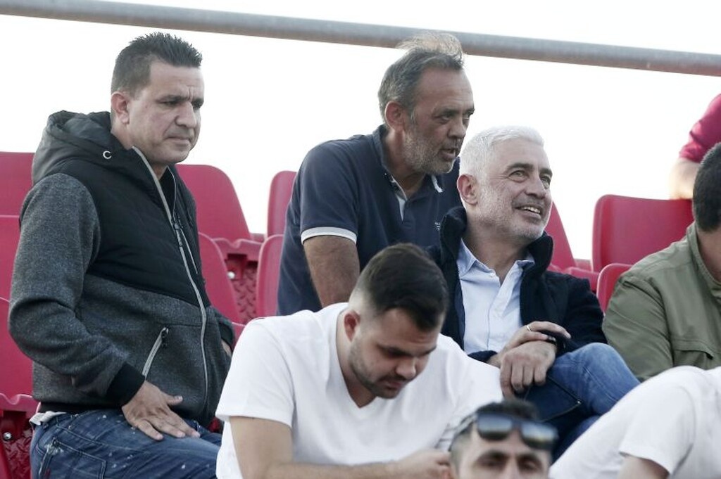 Ολυμπιακός – Μπάγερν: «Φρίκαρε» και ο Φαν’τ Σχιπ με όσα είδε στο Ρέντη! (photos)