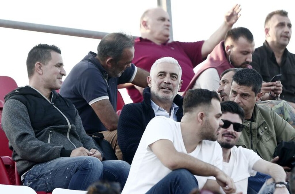 Ολυμπιακός – Μπάγερν: «Φρίκαρε» και ο Φαν’τ Σχιπ με όσα είδε στο Ρέντη! (photos)
