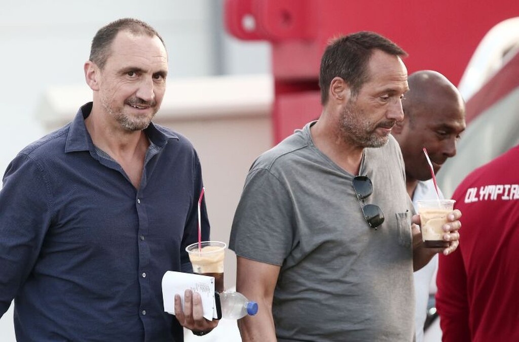 Ολυμπιακός – Μπάγερν: «Φρίκαρε» και ο Φαν’τ Σχιπ με όσα είδε στο Ρέντη! (photos)