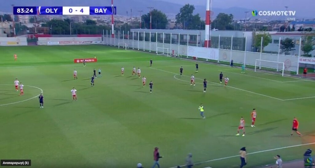 «Ντου» κουκουλοφόρων στο Ολυμπιακός – Μπάγερν για το Youth League! (photos+video)