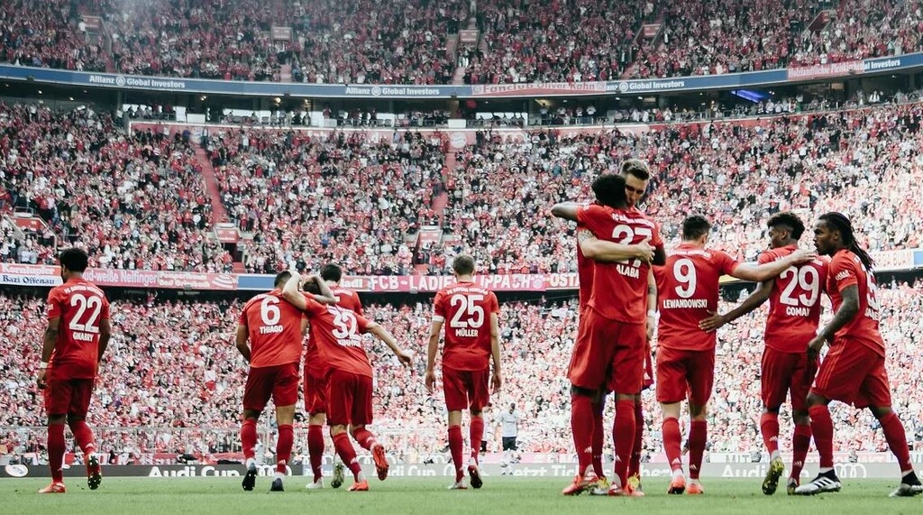 Βέβαια, αυτοί της Μπάγερν υπέπεσαν ένα σοβαρό λάθος στη σημερινή ανάρτησή τους, για το παιχνίδι κόντρα στους Πειραιώτες.