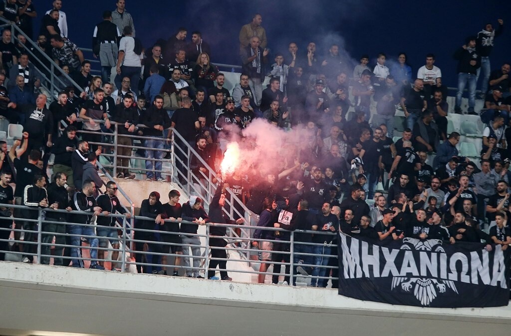 Βόλος-ΠΑΟΚ: Ένταση έξω από το Πανθεσσαλικό (photo)