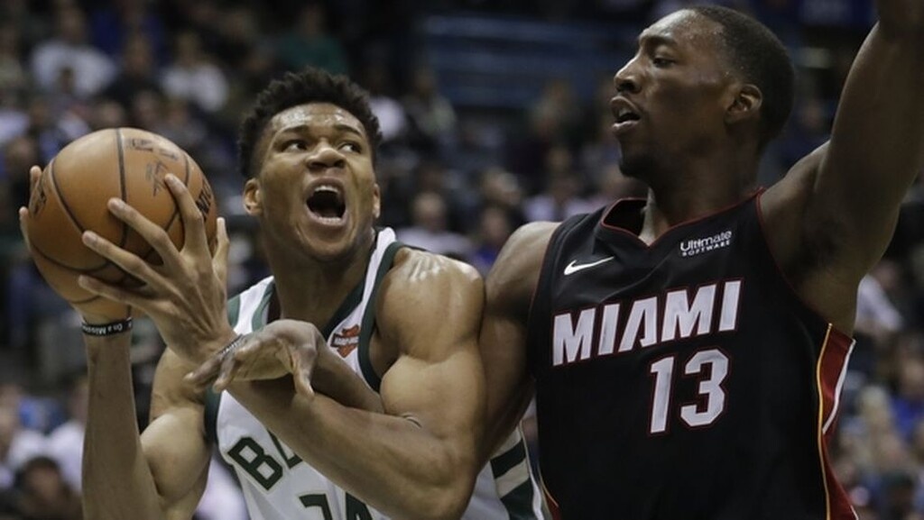 NBA: Τι άλλο να κάνει ο Γιάννης; (videos+photos)