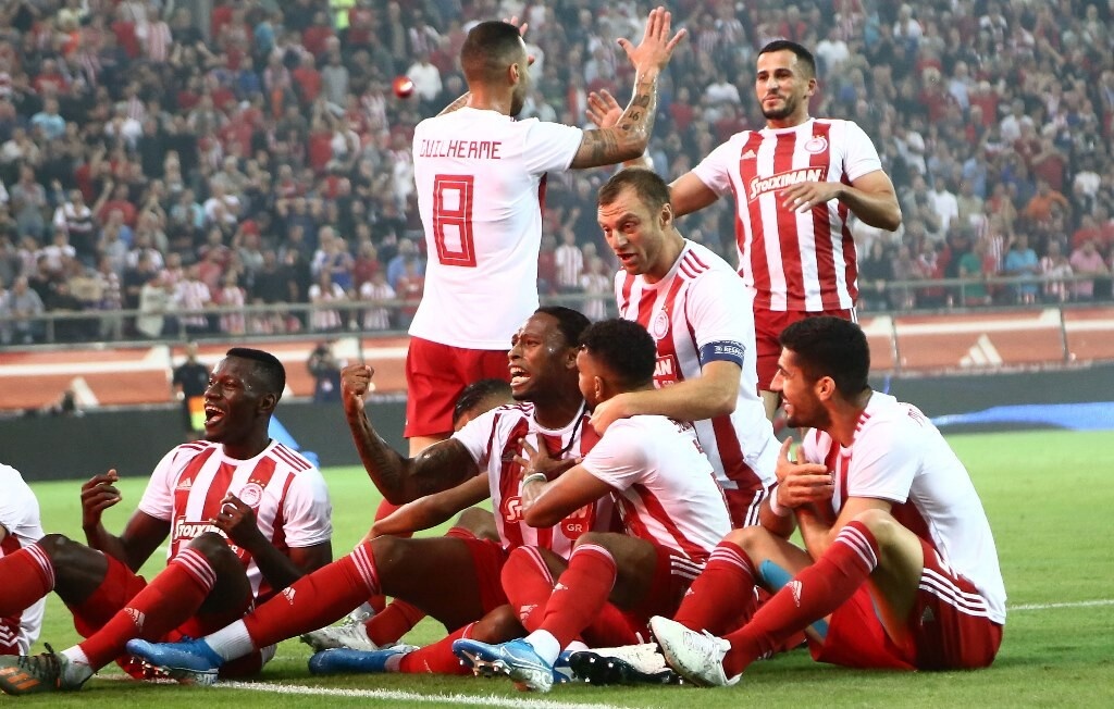 Ολυμπιακός-ΑΕΚ 2-0: «Ερυθρόλευκο» το ντέρμπι και επιστροφή στην κορυφή! (photos)