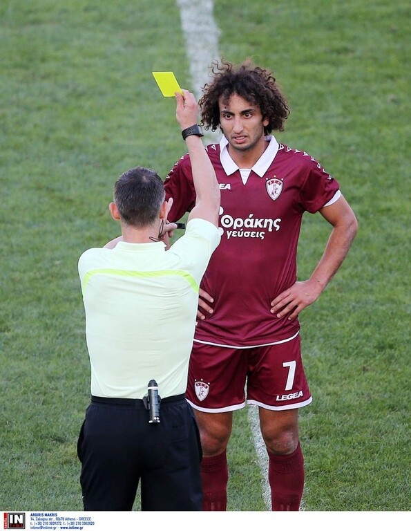 Σκάνδαλο στο ΟΑΚΑ: Η γροθιά του Ουάρντα που δεν πήρε «χαμπάρι» το VAR! (photos)