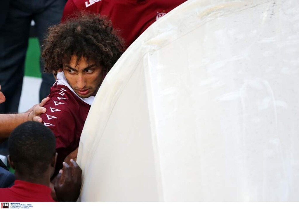 Tα έσπασε όλα στο ΟΑΚΑ ο Ουάρντα: Δεν φαντάζεστε τι έκανε μετά τη μπουνιά στον Σένκεφελντ! (photos)