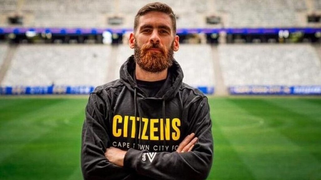 Σε ομάδα... έκπληξη ο Ποτουρίδης! (photos)