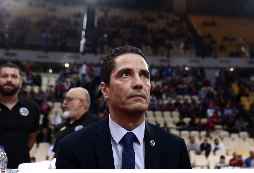 H βράβευση του Σφαιρόπουλου