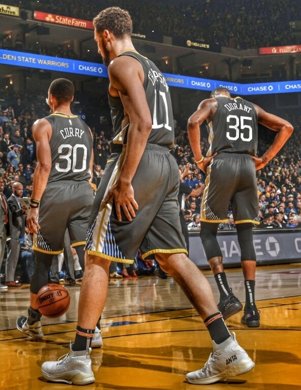 Το πλήρωμα του χρόνου όμως έφτασε και ο KD το καλοκαίρι του 2019, πήρε την απόφαση να αφήσει τους «πολεμιστές» και τη Δύση για τους Μπρούκλιν Νετς.