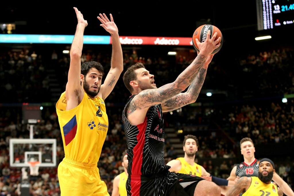 Αρμάνι Μιλάνο-Μπαρτσελόνα 83-70: Της σταμάτησε το αήττητο και έδειξε τα «δόντια» της (photos)