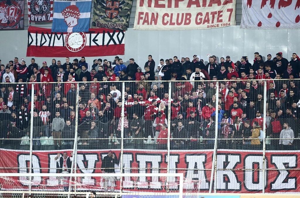 Ξάνθη-Ολυμπιακός: «Κοκκίνησαν» τα Πηγάδια (photos)