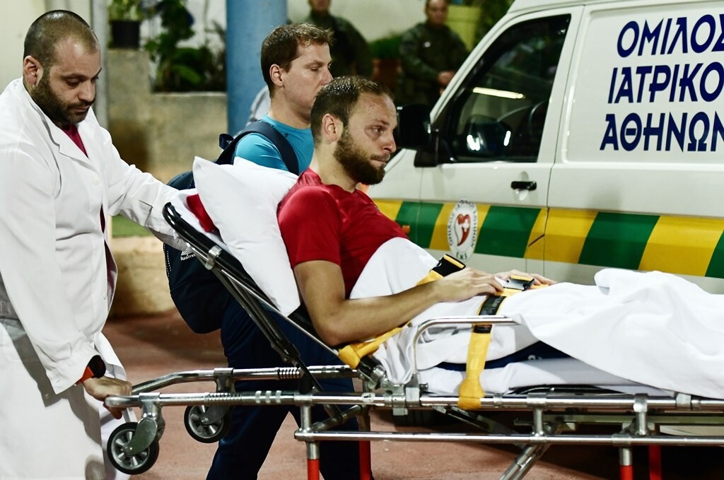 Πανιώνιος-Άρης: Στο νοσοκομείο ο Μαξίμοβιτς (photos)