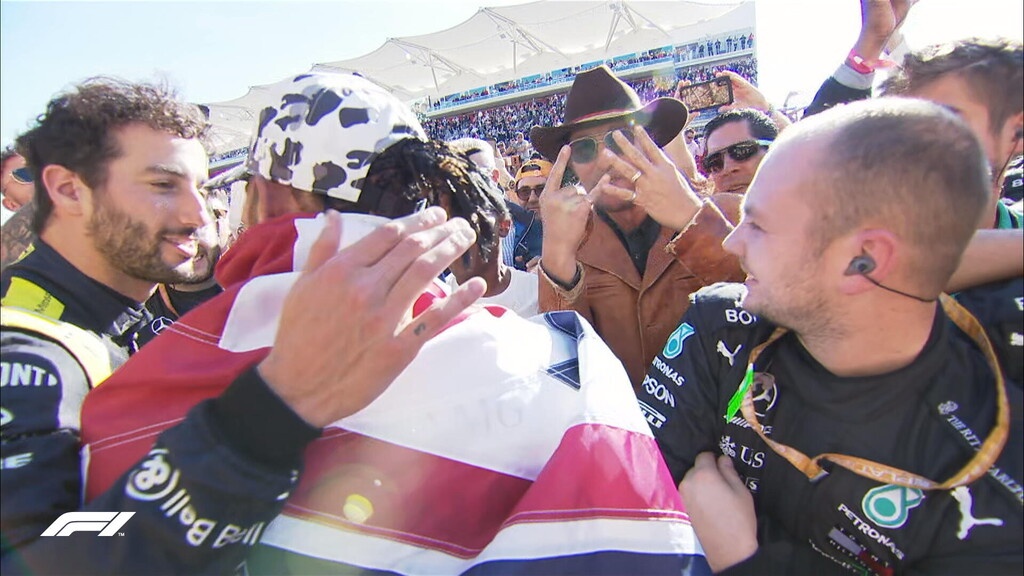 Formula 1: Παγκόσμιος Πρωταθλητής για έκτη φορά ο Χάμιλτον (photos)