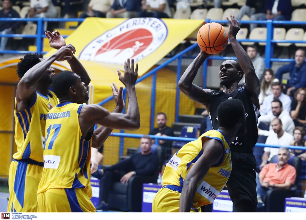 Περιστέρι-Νίζνι 71-74: Σίδερο και η ανατροπή έμεινε στα λόγια (photos)