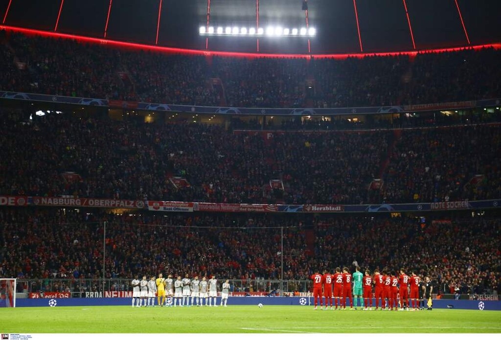 Μπάγερν Μονάχου-Ολυμπιακός: Μ' αυτούς «τρελάθηκαν» στο Μόναχο - Τα... ερυθρόλευκα μηνύματα (photos)