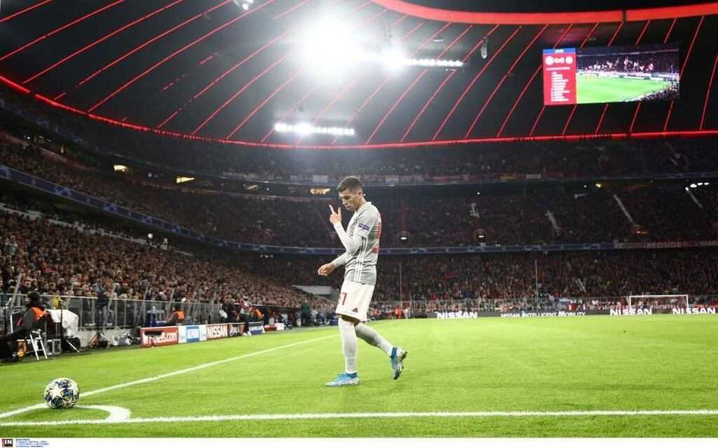 Μπάγερν Μόναχου-Ολυμπιακός: Τραβούσαν τα... μαλλιά τους με Ραντζέλοβιτς και ... Σα! (photos)