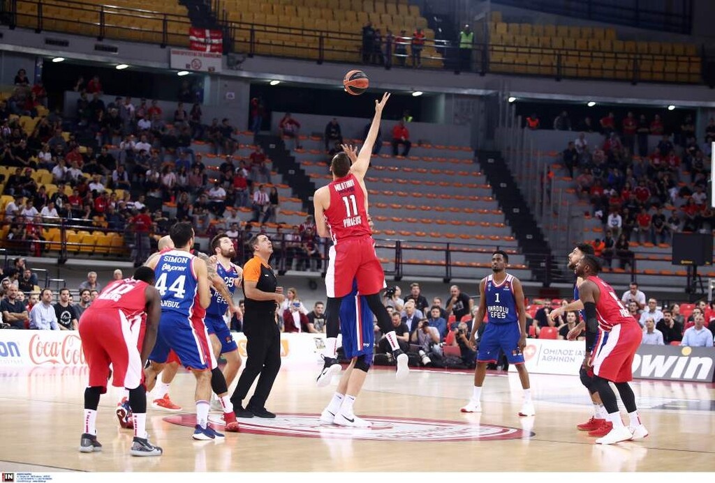 Ολυμπιακός: «Παγωμένο» το ΣΕΦ, μόλις 3.000 κόσμος με Εφές! (photos)