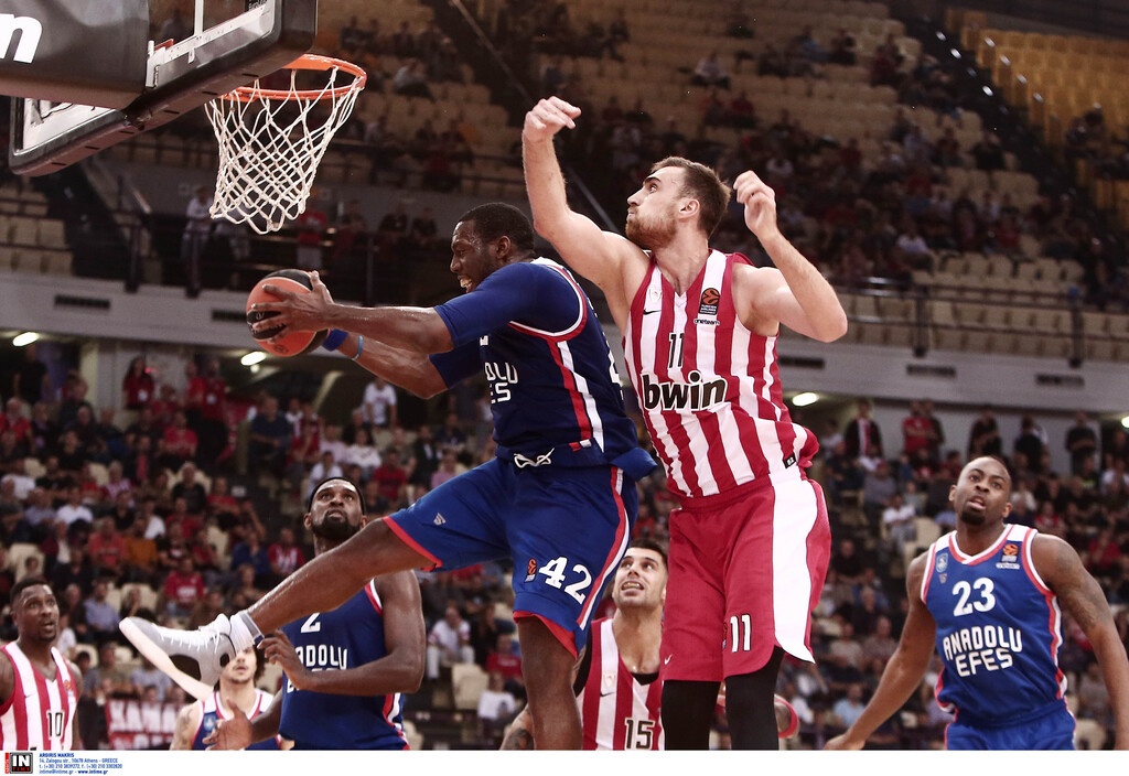 Ολυμπιακός-Αναντολού Εφές 67-86: Ο κατήφορος συνεχίζεται (photos)