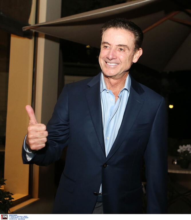 Οι πρώτες στιγμές του Πιτίνο στην Ελλάδα σε εικόνες (photos)