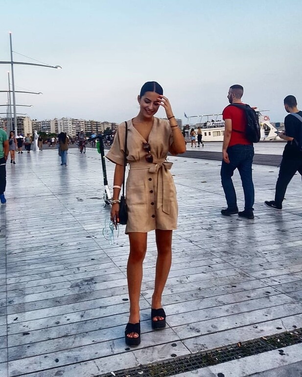 Τα... σπάει ο Ουάρντα: Αυτή είναι η σέξι Λαρισαία που τρέλανε τον Αιγύπτιο (photos)