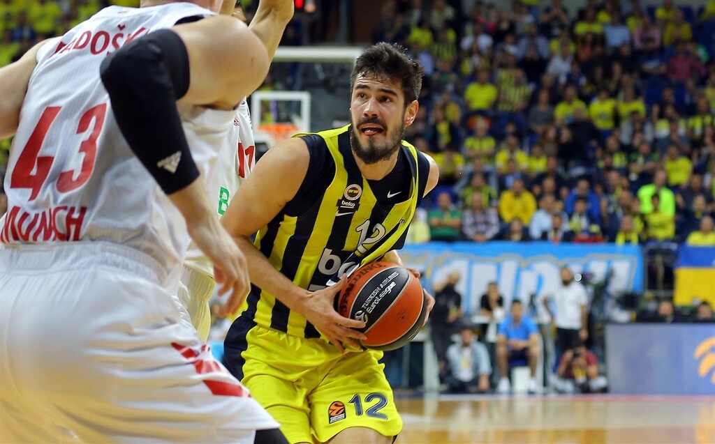 Φενέρμπαχτσε-Μπάγερν Μονάχου 90-82: «Ίδρωσε» αλλά νίκησε (video+photos)