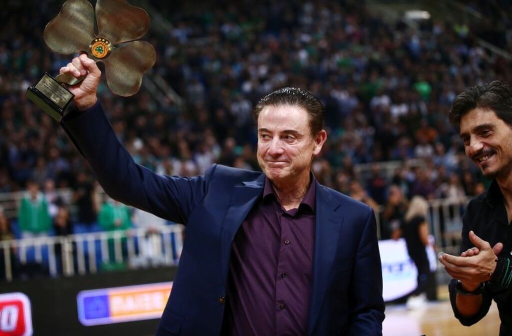 «Σεισμός» για τη βράβευση του Πιτίνο στο ΟΑΚΑ (video+photos)