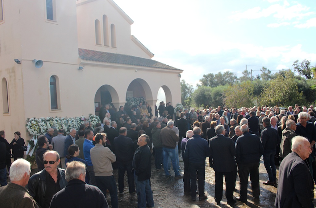 Το «αντίο» στον Περικλή Βασιλάκη (photos)