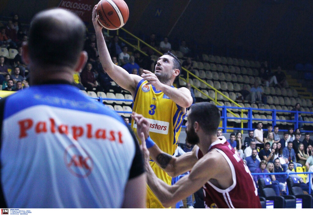 Περιστέρι-Ήφαιστος Λήμνου 57-51: Πήρε το «ντέρμπι» και πέρασε στα ημιτελικά (photos)