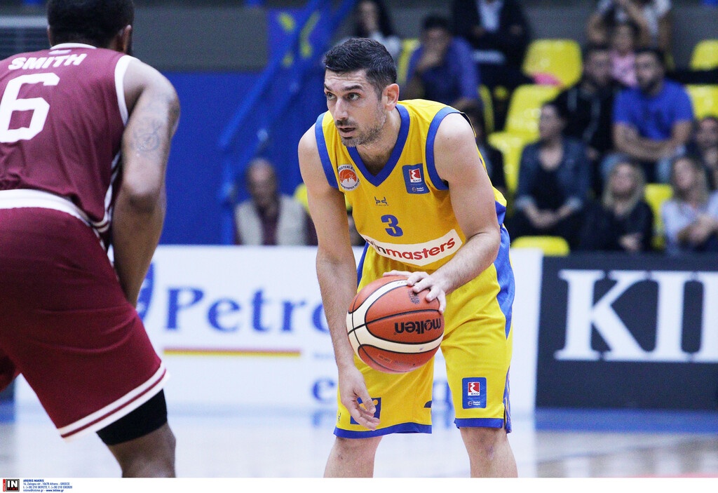 Περιστέρι-Ήφαιστος Λήμνου 57-51: Πήρε το «ντέρμπι» και πέρασε στα ημιτελικά (photos)